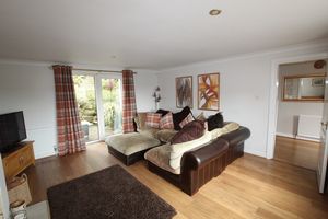 Main Lounge - click for photo gallery